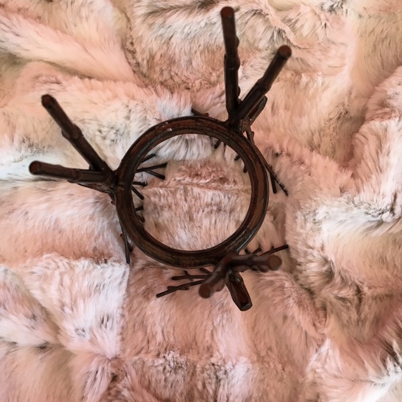 Metal Deer Candle Holder - Picture 5 of 9